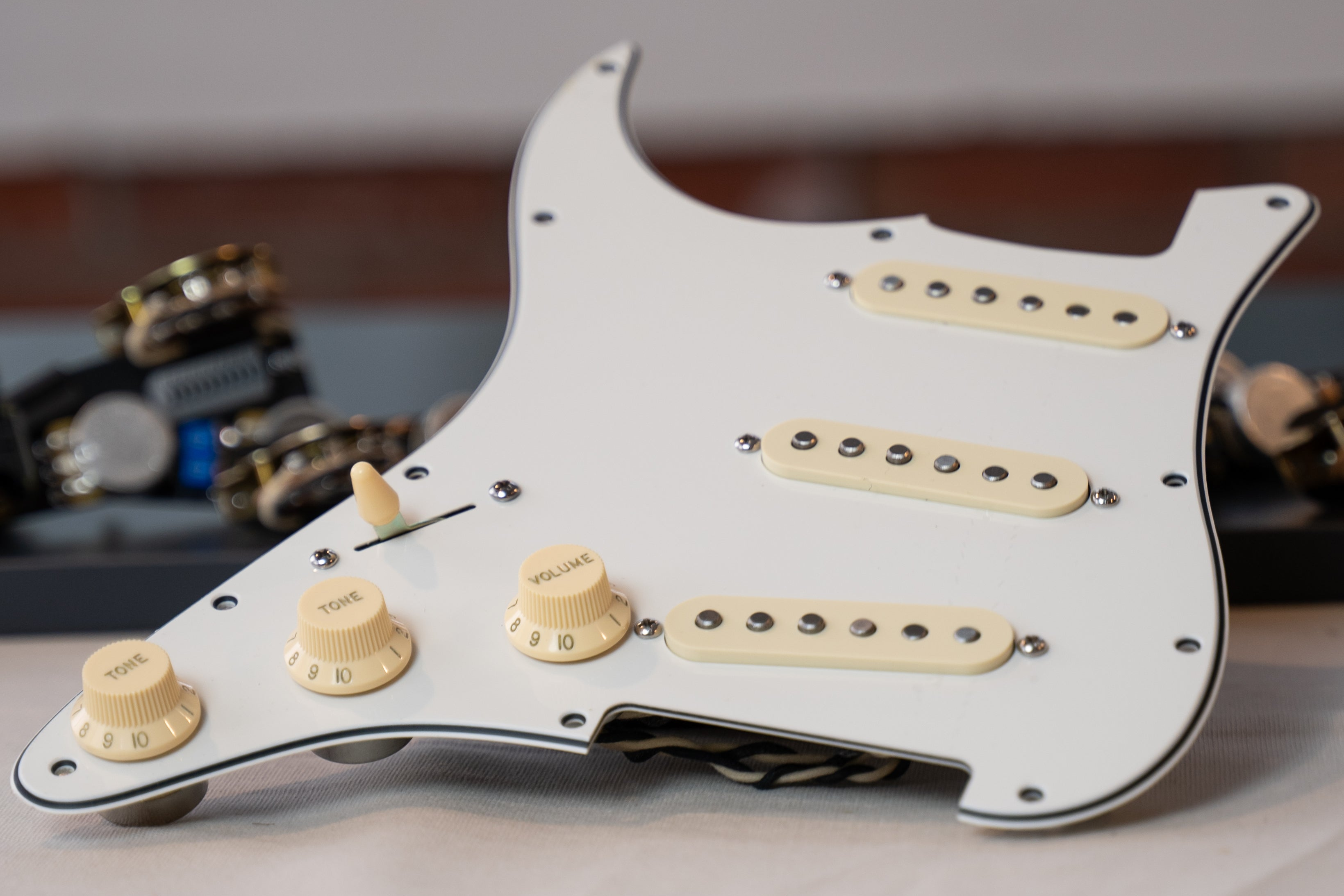 Custom Works: LEFTY! Loaded Pickguard for Strat® (SSS)